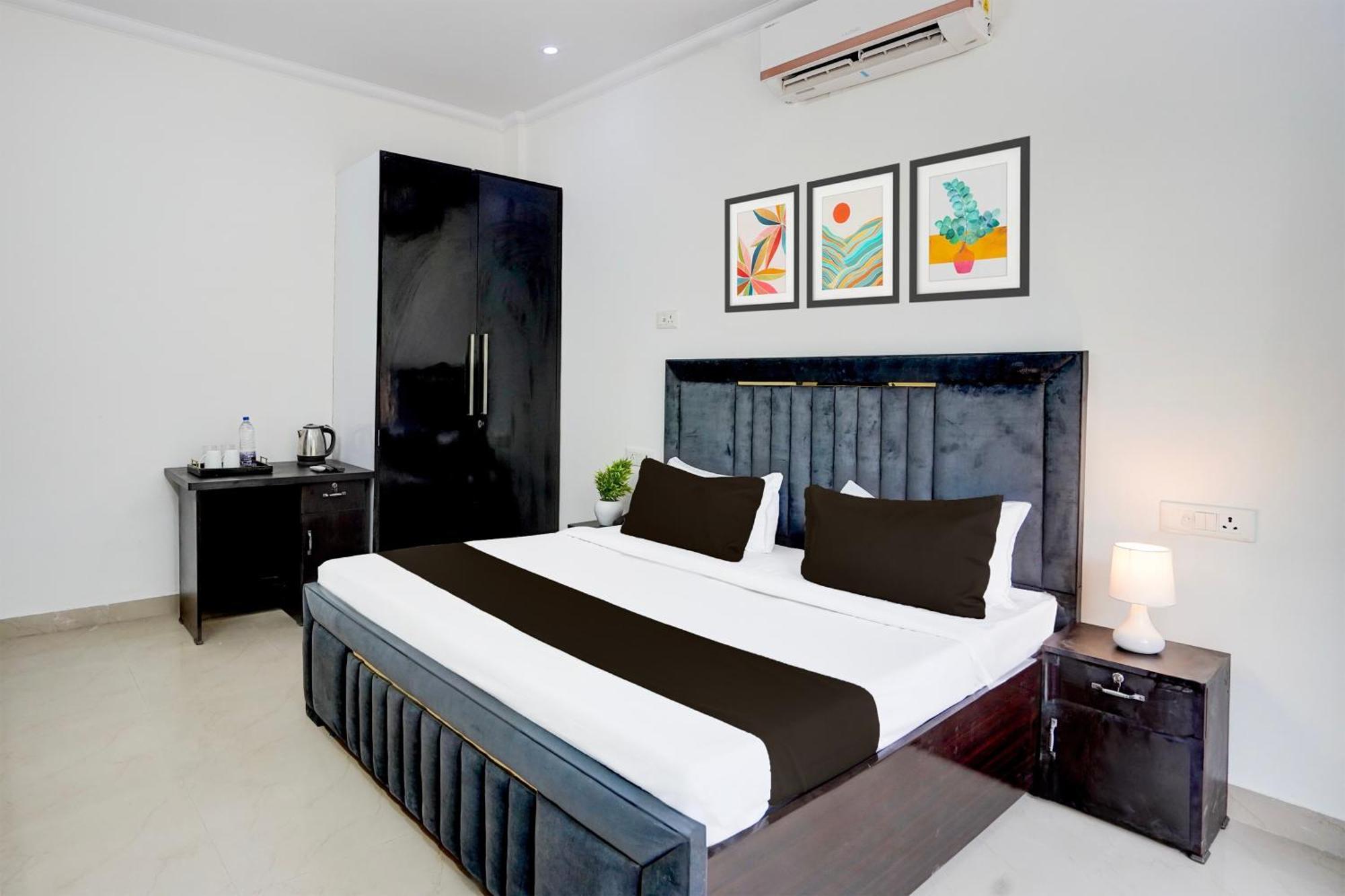 Super Townhouse Sector 53 Golf Course Road Apartment Gurgaon Bagian luar foto